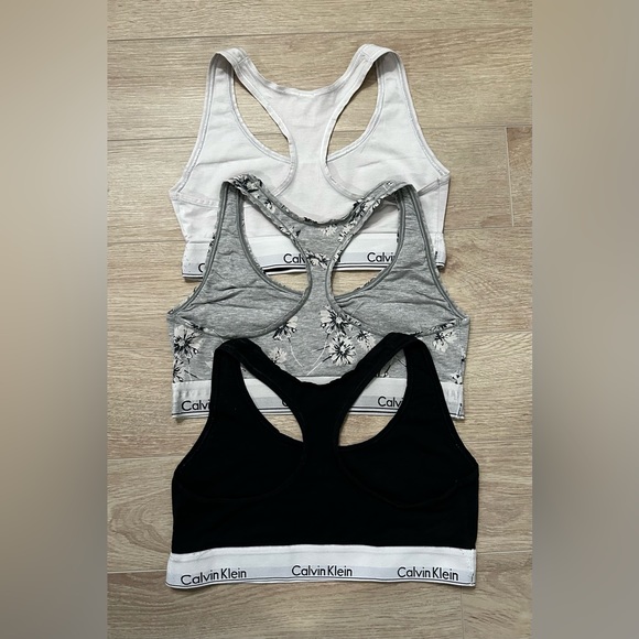 Bundle of 3 Calvin Klein sports bras - Picture 6 of 6